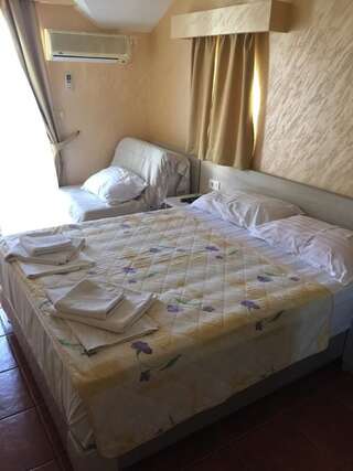 Гостевой дом Guesthouse Villa ACD Будва Двухместный номер Делюкс с 1 кроватью-1